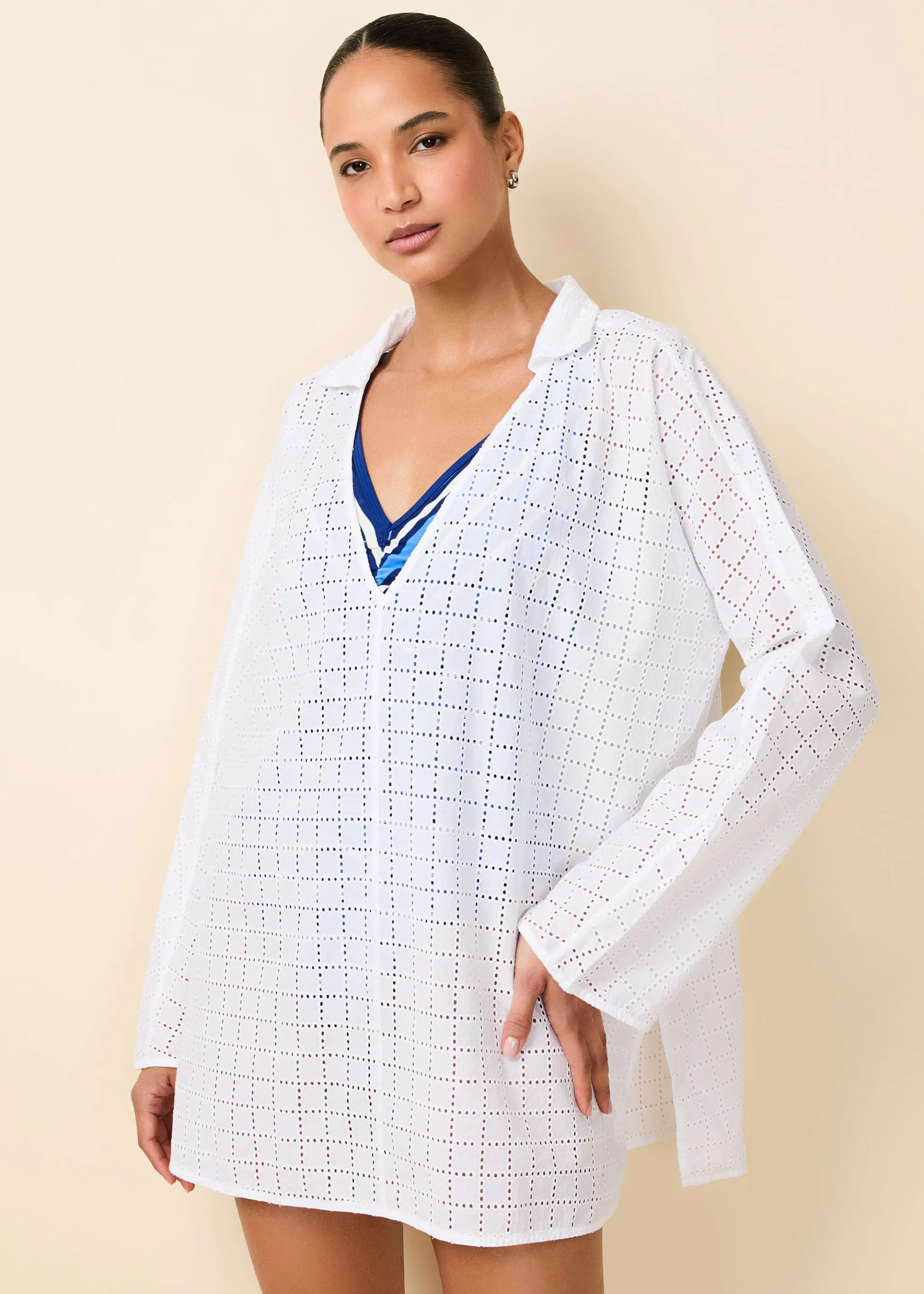 Alba Tunic Grid Eyelet Optic White